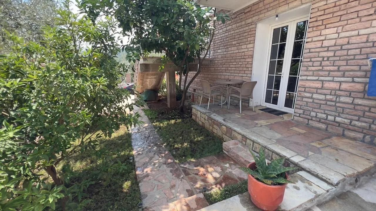 Studios&Apartment Niko Luka Ksamil